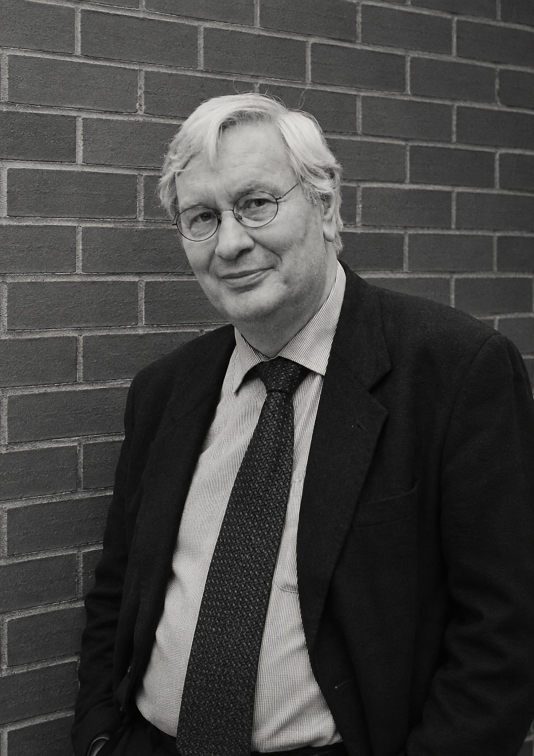 Ian Eaves with wall